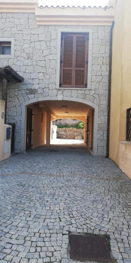 Appartement Oasiglo à La Maddalena  Extérieur photo