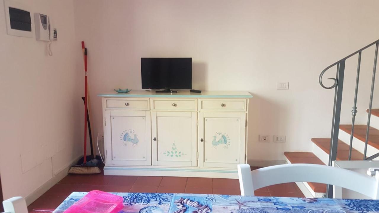 Appartement Oasiglo à La Maddalena  Extérieur photo