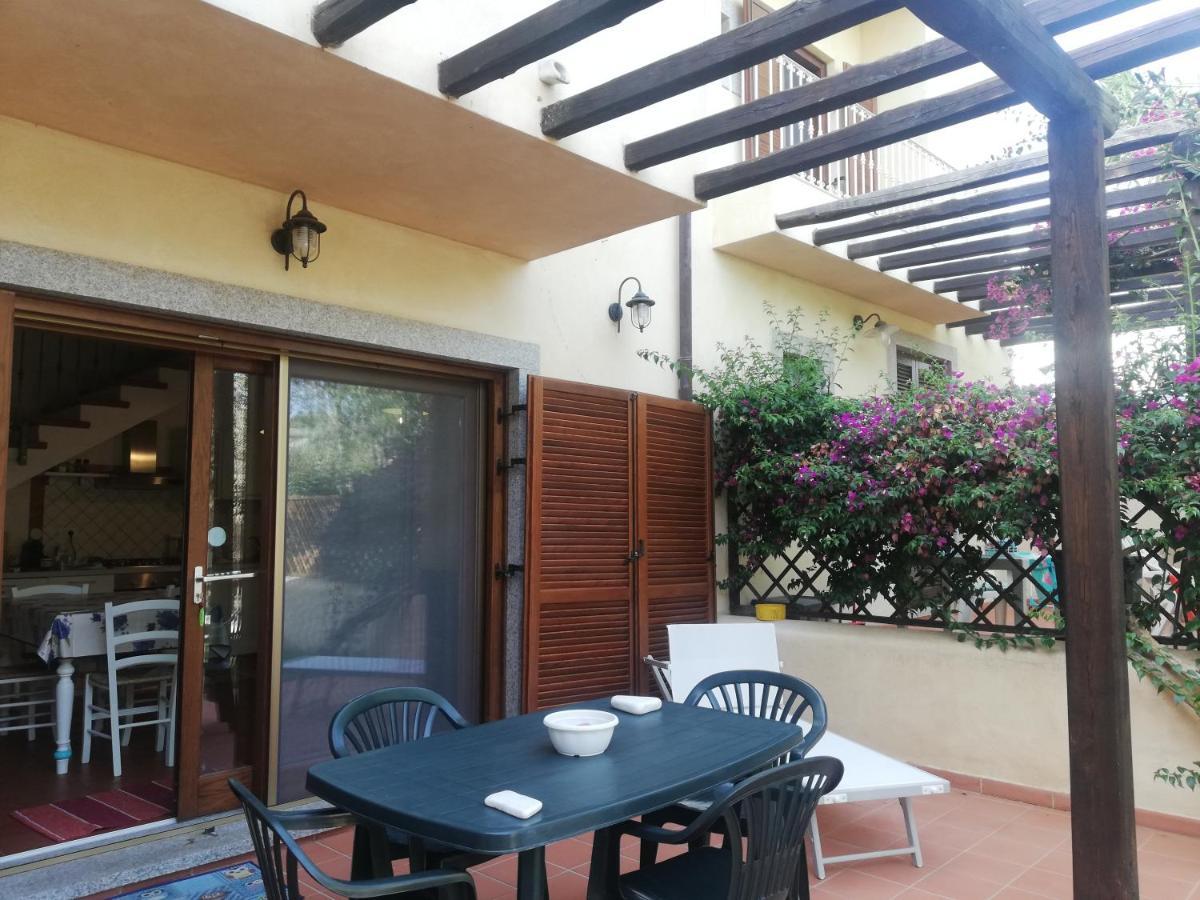 Appartement Oasiglo à La Maddalena  Extérieur photo